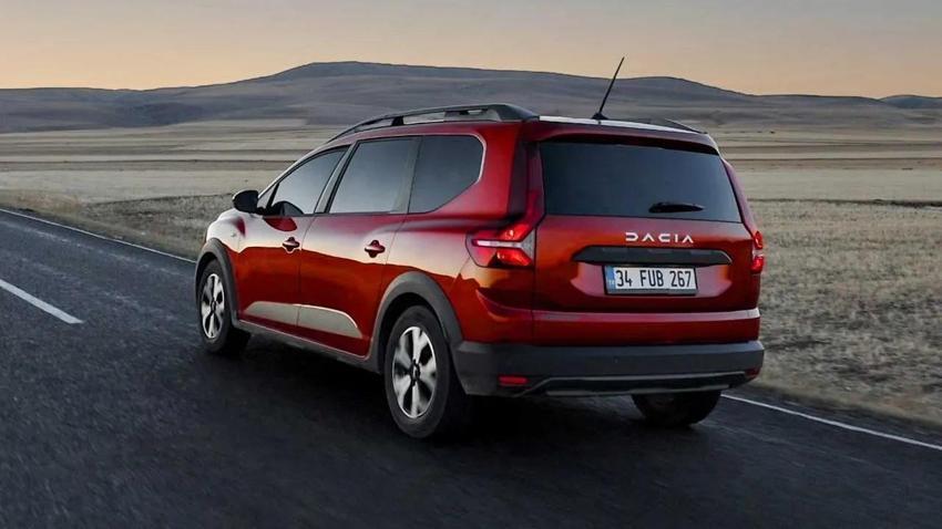 7 kişilik SUV modelde bu fiyat görülmedi: Dacia Jogger için bayiler mesai yapıyor!