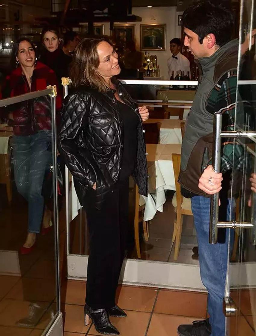 Hülya Avşar’dan net cevap! ‘Beni kimse kısıtlayamaz’