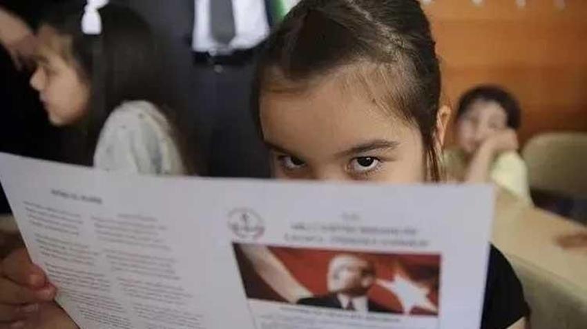 Başarısız öğrenciler için karne görüşleri! Çalışmayı öğütleyen, teşvik edici başarısız öğrenci karne görüşü ve karnesi zayıf 9. 10. 11. ve 12. sınıf öğrencileri için 1. dönem karne görüşü