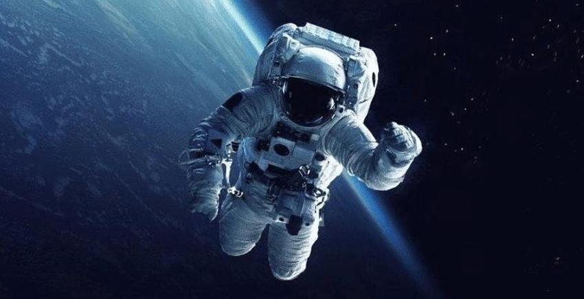 Astronot kıyafeti neden beyaz? Astronot kıyafeti kaç kilo, kaç TL, astronot kıyafetleri hangi maddeden yapılır? Astronot kıyafetlerinin özellikleri