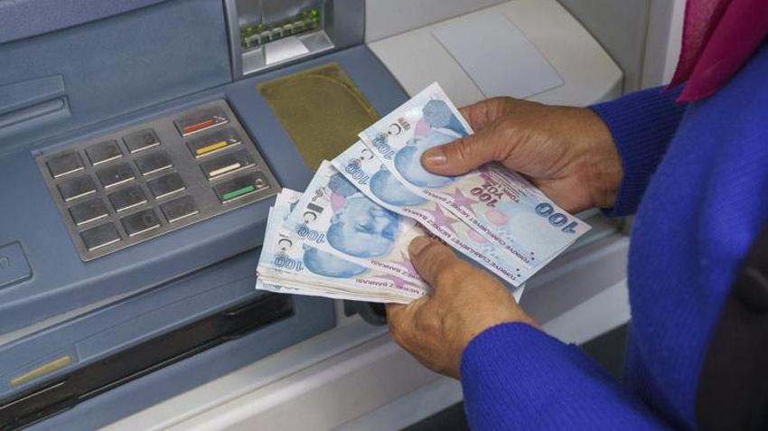 Kredi kartı olanlar dikkat! Hesabından 49 kez para çekildi, hiç kullanmadığı kart hayatını kabusa çevirdi