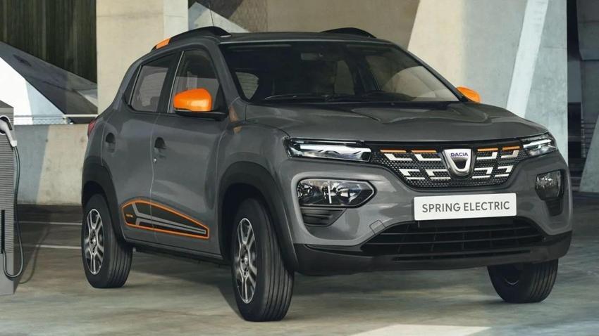 Ve elektrikli otomobilde Dacia fişi taktı: Rakipleri 2 milyondan O 985 bin TL'den satıyor!
