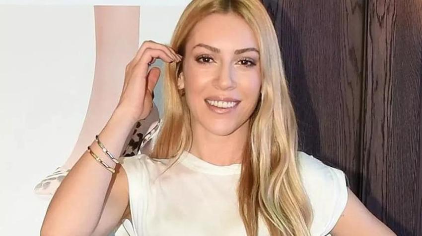 Sinem Kobal'ın ev hali: Lalin ile birlikte fotoğrafını paylaştı!