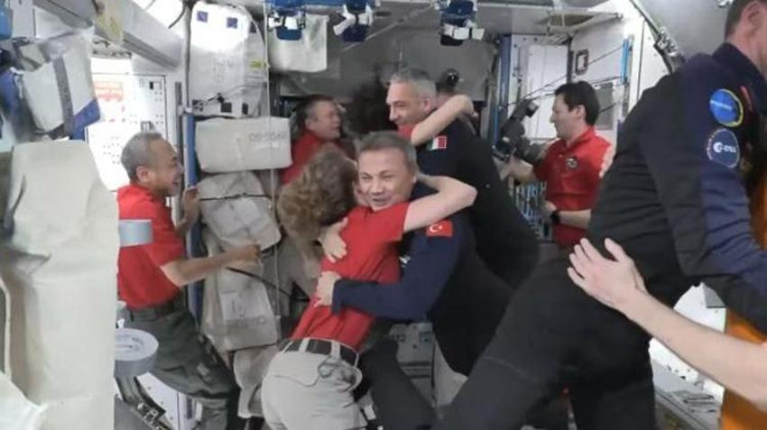 Alper Gezeravcı ne zaman dönecek? İlk Türk astronot saat kaçta gelecek, nasıl dönecek?