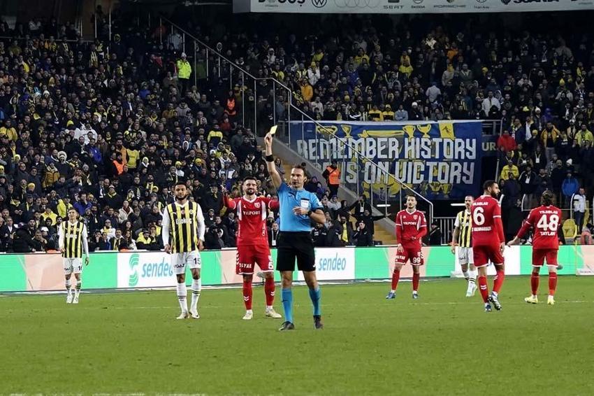 Fenerbahçe'nin puan kaybı sonrası yerden yere vurdu!