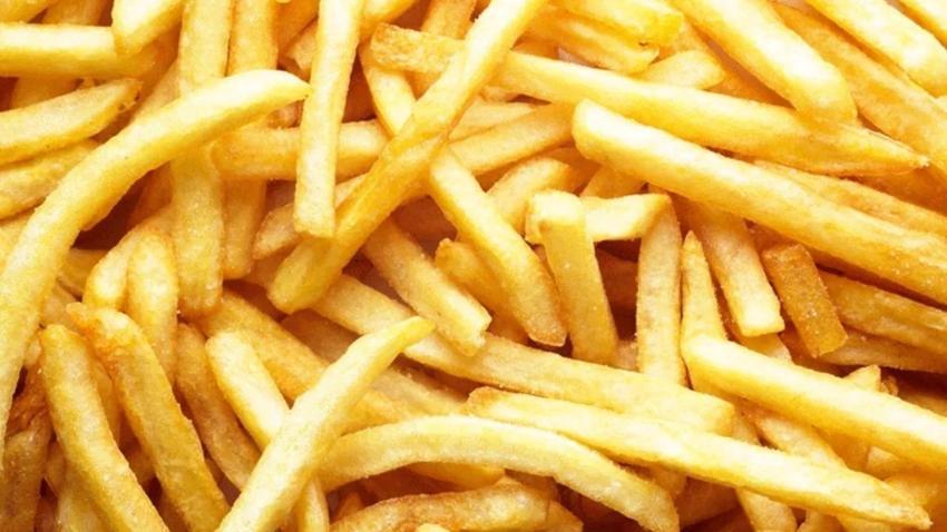 Patates kızartması tencereye yapışmasını önleyen tüyo - Çıtır çıtır, altın sarısı yapıyor!