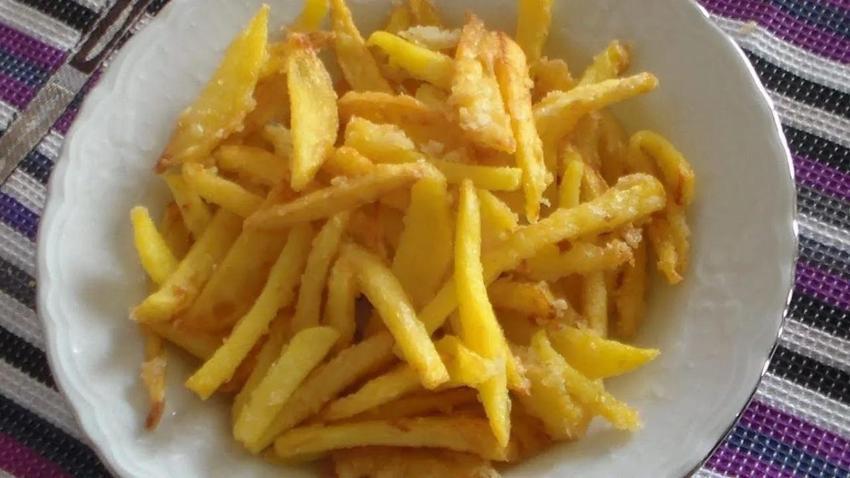 Patates kızartması tencereye yapışmasını önleyen tüyo - Çıtır çıtır, altın sarısı yapıyor!