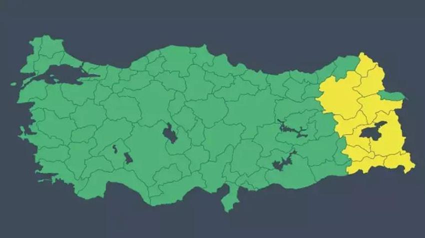 Yoğun kar yağışı için 23 il özellikle uyarıldı! Sıcaklıklar eksiye düşüyor, kar kalınlığı 20 santimetreyi geçecek