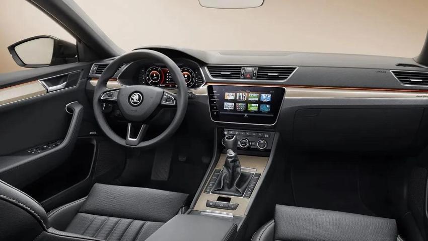 Skoda Superb fiyatlarındaki indirime bakın: Bu çılgınlık ilk kez oluyor
