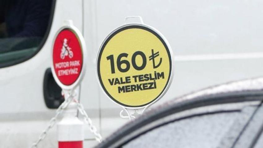 İstanbul'daki otopark ücreti büyük tepki gördü! "Arabayı çekseler daha ucuz olur"