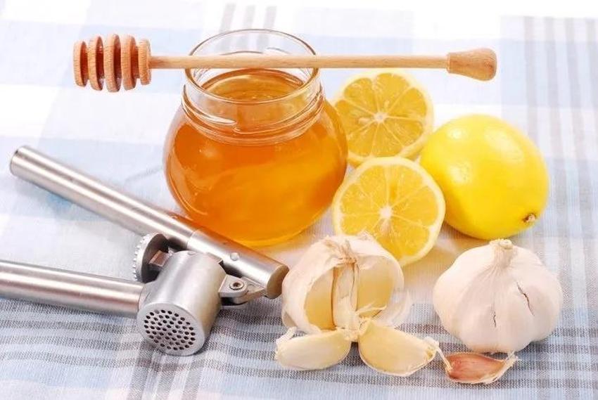 Çinliler bunun çayını yapıyor! Sadece 3 diş demlemek yetiyor: Boğazdan geçer geçmez etkisini gösteriyor