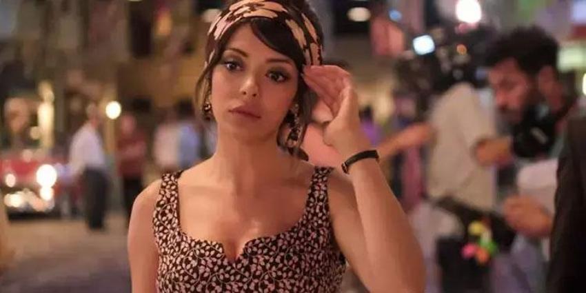 Ünlü oyuncu Selin Şekerci'den öpüşme itirafı: Tiksinme hissiyle başa çıkabilirim, kamyoncu gibi giriyorum partnerlerime
