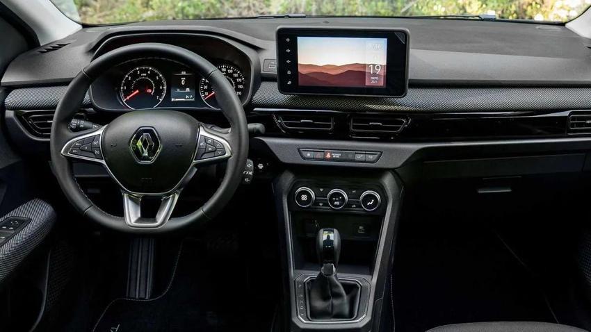 Renault'tan bu kadarını beklenmezdi: 881 bin TL'lik çok ucuz model!