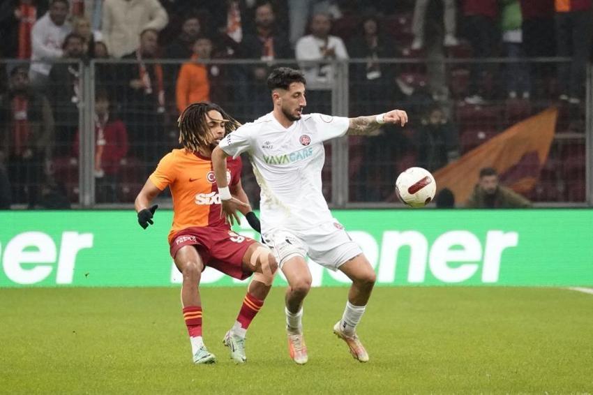 Galatasaray'da Sacha Boey depremi! Maça bile çıkmadı, Okan Buruk'a resti, işte yeni takımı