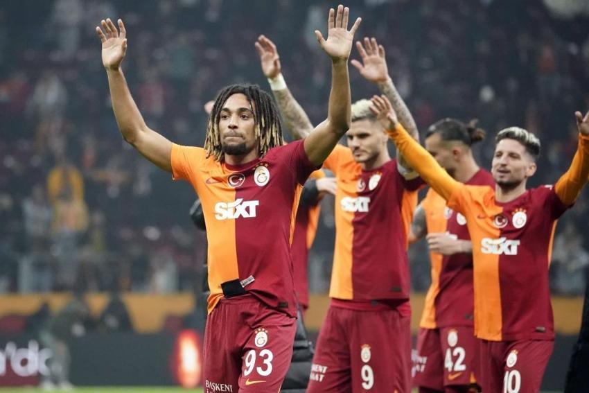 Galatasaray'da Sacha Boey depremi! Maça bile çıkmadı, Okan Buruk'a resti, işte yeni takımı