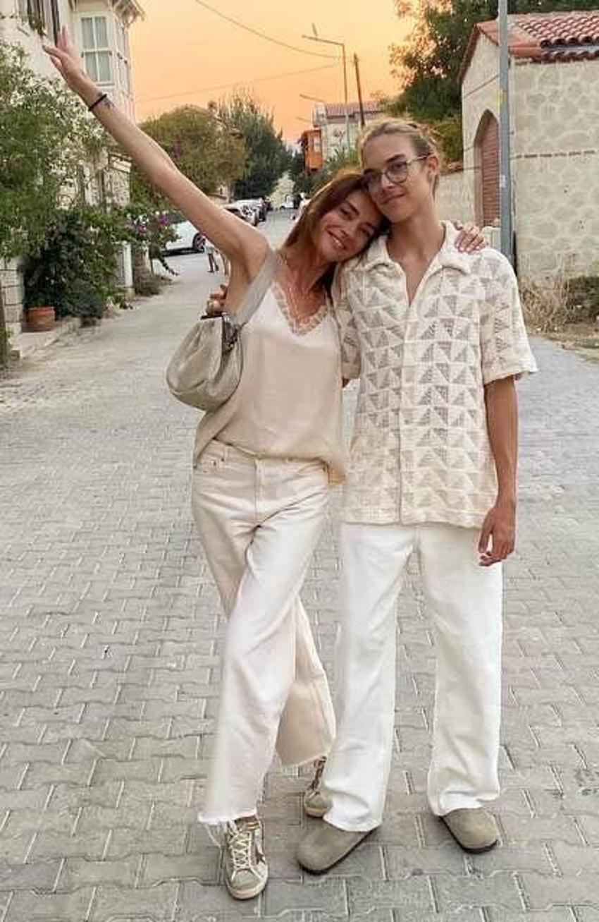 Sema Şimşek ile Burak Hakkı'nın oğlu Rüzgar 16'ncı yaşına girdi! Hoş geldin kalbimin en ferah yeri