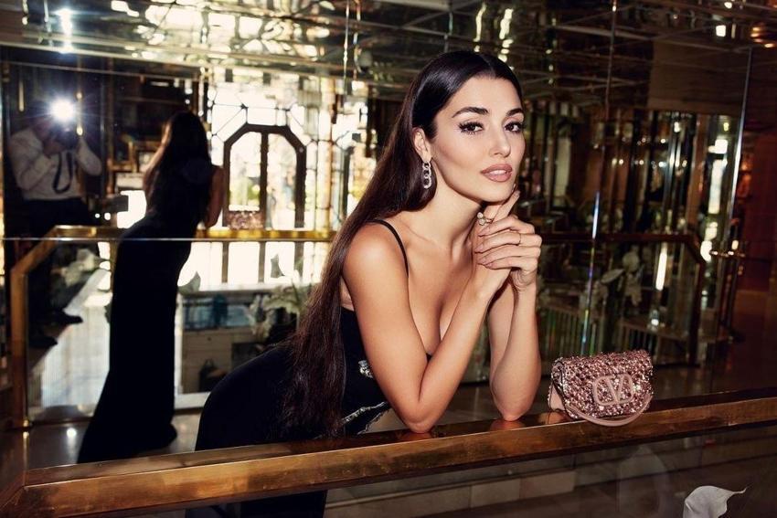 Hande Erçel oyunculuğu bırakıyor mu? Ünlü oyuncu cevabını verdi