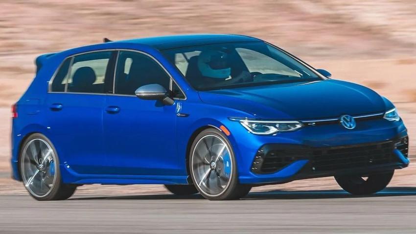 Volkswagen Golf fiyatları komple değişti: Son gün kampanyası kaçmaz