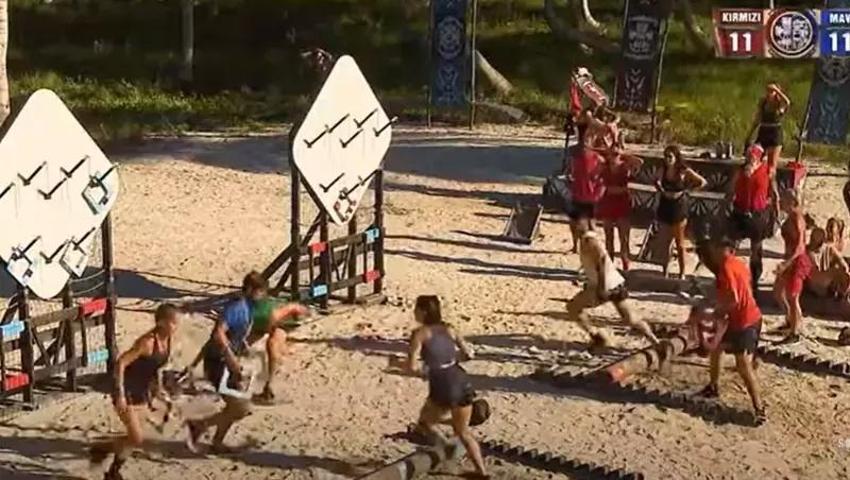 Survivor All Star'da 3.eleme adayı belli oldu: Nagihan kendi takımına patladı!