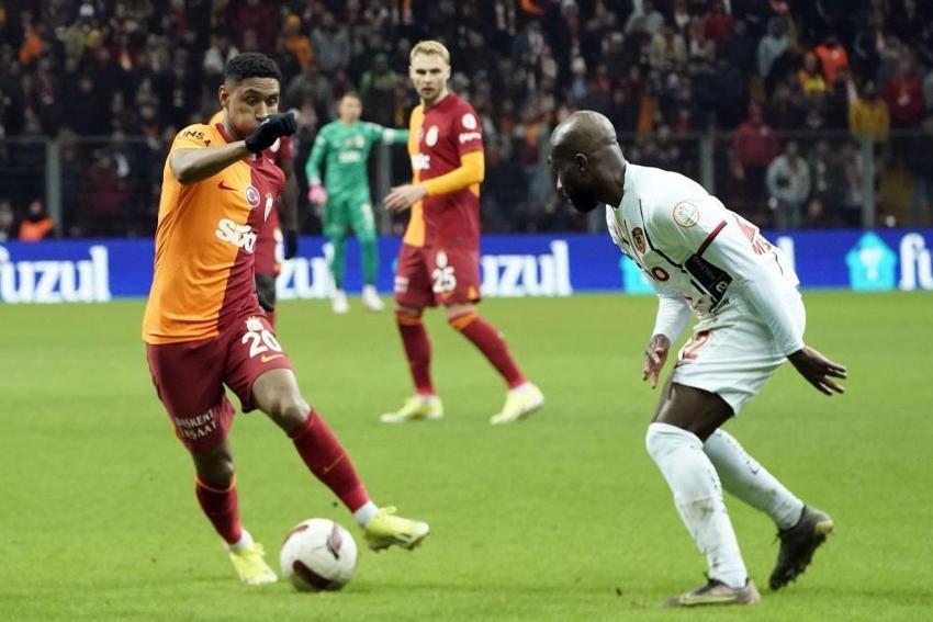 Galatasaray yeni sol bekini buldu! Erden Timur dünya Kupası şampiyonunu getiriyor