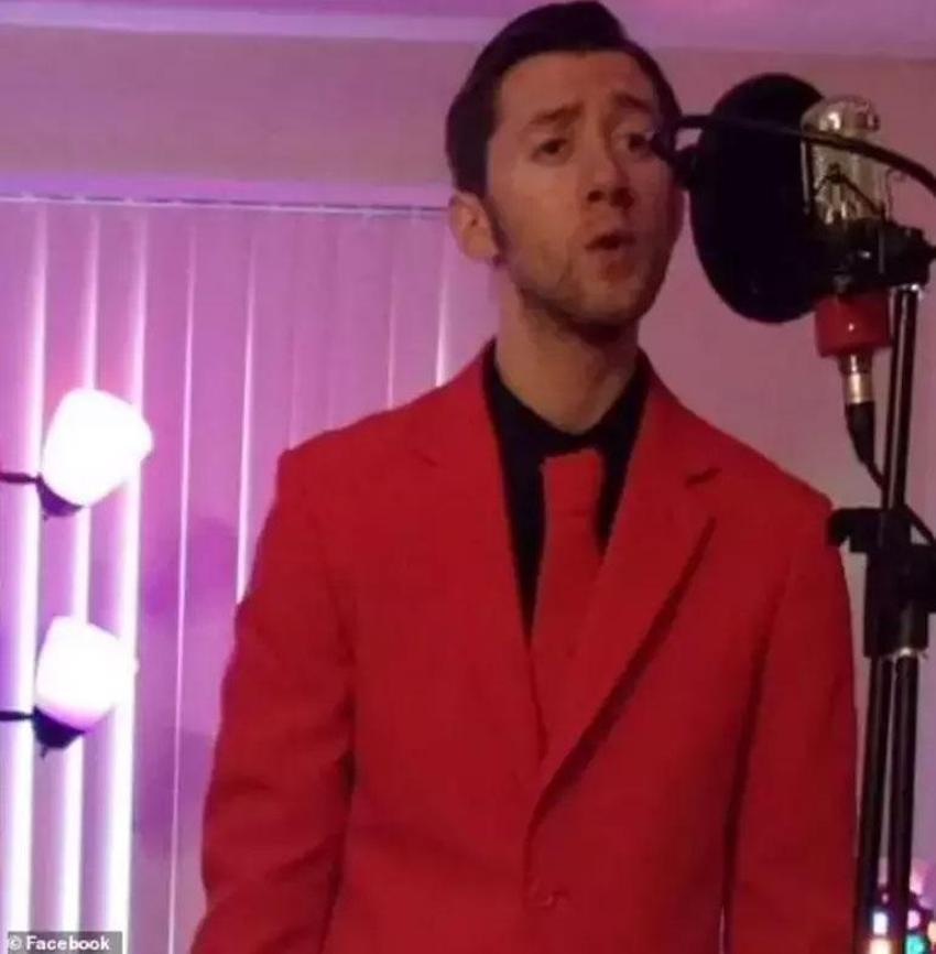 ABD'yi şok eden video! Biden hükümetini eleştirerek babasının kesik başını Youtube yayınında gösterdi