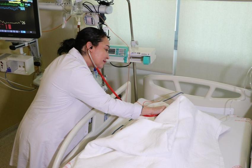 Depremin görünmez kahramanları: Sağlık çalışanları