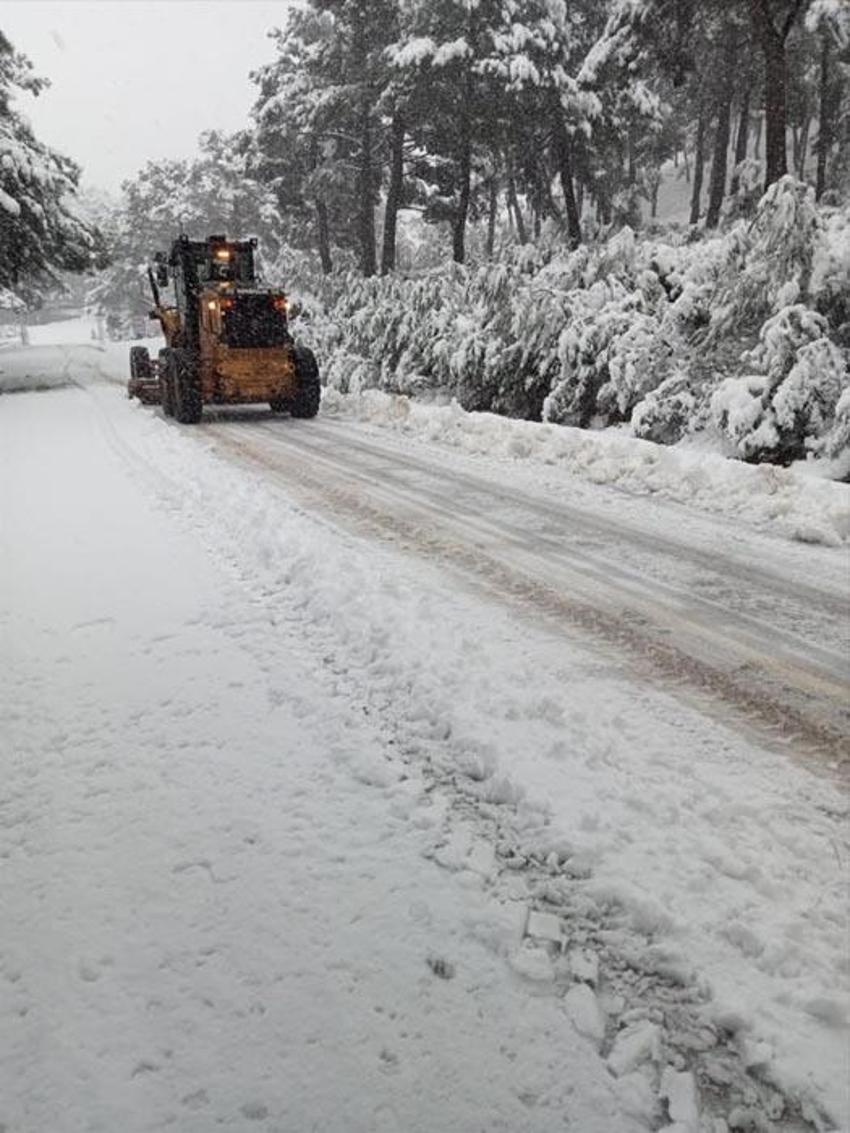 Kar İstanbul'un merkezine yağacak! Meteoroloji son hava raporunu açıklarken uzman isim tarih vererek uyardı