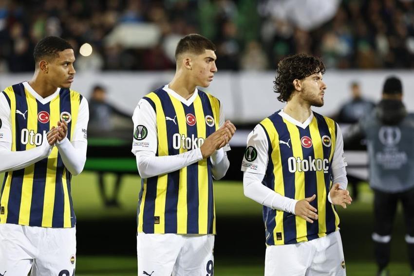 Crespo sonrası Fenerbahçe'yi terk etti, takım oyuncusu değil, 30 milyon euroyla ayrılıyor