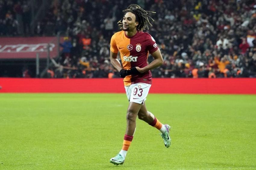 Sacha Boey ve Angelino'dan sonra sürpriz ayrılık! Halil Dervişoğlu yerine o gidiyor