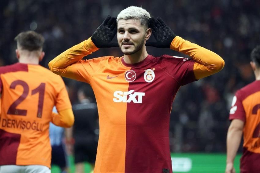 Sacha Boey ve Angelino'dan sonra sürpriz ayrılık! Halil Dervişoğlu yerine o gidiyor