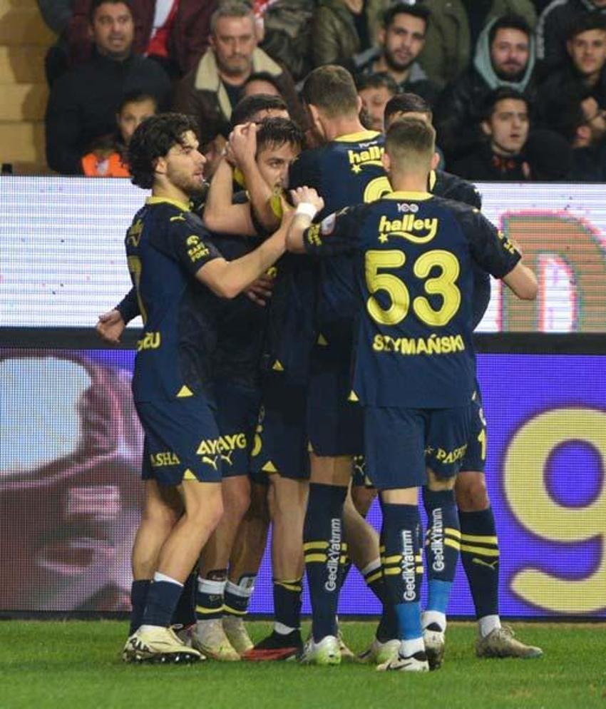 "F.Bahçe'nin golü öncesi ofsayt var mı?"