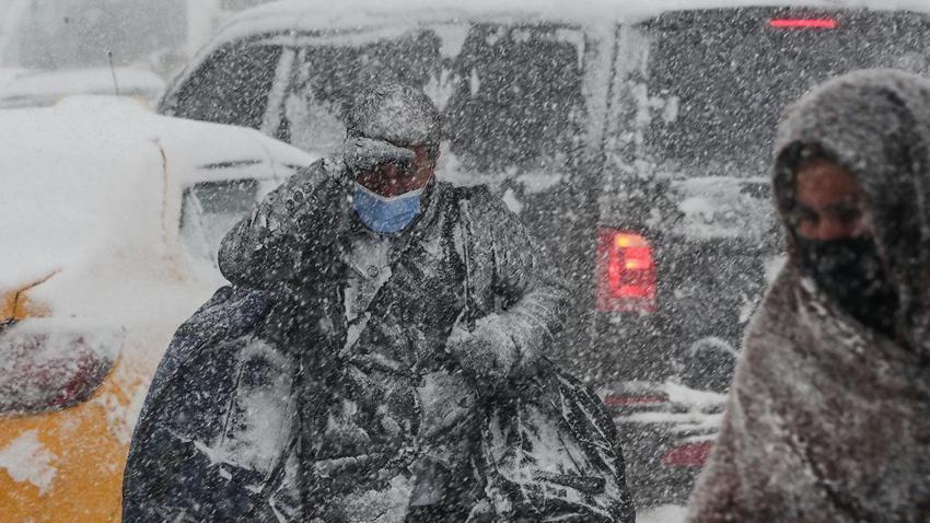 Yoğun kar birden çökecek! Meteoroloji'den İstanbul, Ankara, İzmir dahil onlarca kent için önemli uyarı, saat verildi 