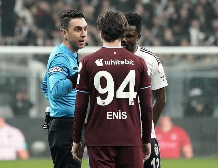Beşiktaş - Trabzonspor maçına damga vuran karar! Tartışılan penaltı pozisyonu için çarpıcı yorum: Sinirlenmek istemiyorum ama...
