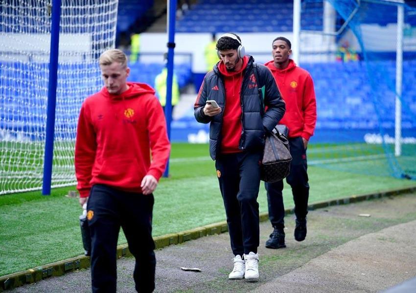 Manchester United formasını ilk kez Newport County maçında giyen Altay Bayındır: Sadece kendimi değil, ülkemi de temsil ediyorum