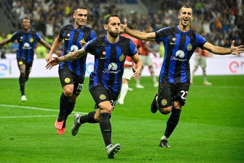 Inter Serie A'da şampiyonluğa gidiyor! Juventus maçına Hakan Çalhanoğlu damgasını vurdu: En iyi regista! Pirlo Türk oldu...
