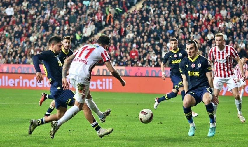 Çağlar Söyüncü transferin perde arkasını açıkladı: Tamamen buraya odaklanmıştım, başka hiçbir yeri düşünmüyordum