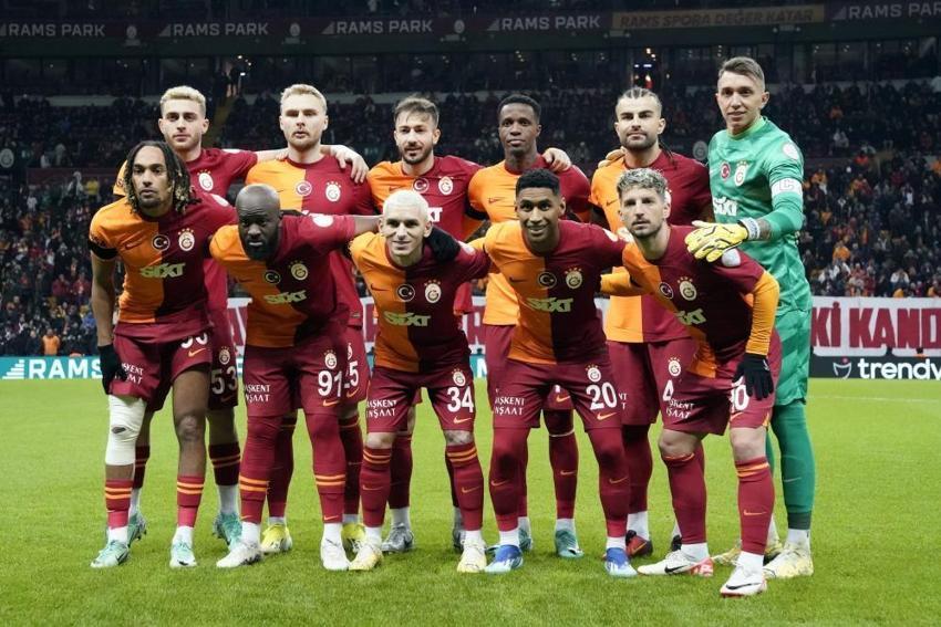 Vinicius, Aurier yetmedi, bir transfer daha! Manchester United'ın yıldızıyla anlaşma tamam
