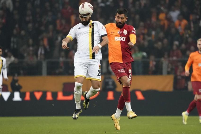 Galatasaray yeni sol bekini buldu! Okan Buruk'un yeni prensi olacak