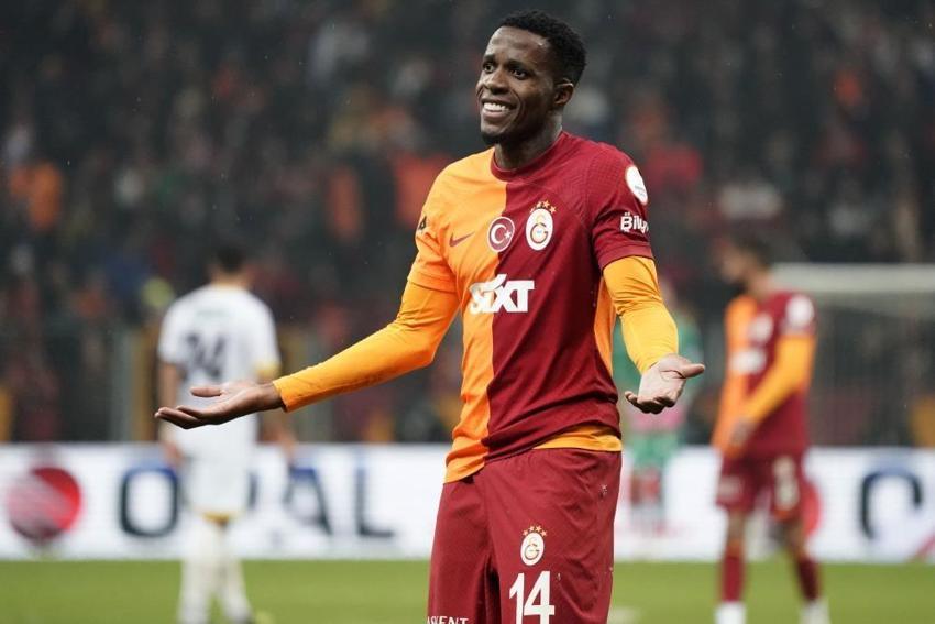 Galatasaray yeni sol bekini buldu! Okan Buruk'un yeni prensi olacak