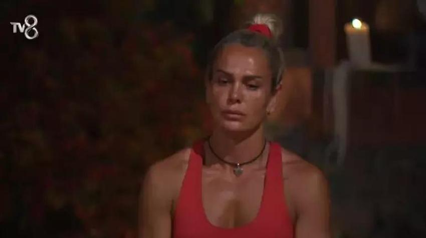 Survivor'da bu kez Acun Ilıcalı çıldırdı: Sandalyeyi itti, yarışmacılara bağırdı! 4. eleme adayı belli oldu mu?