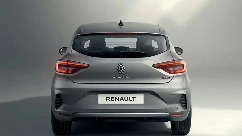 Renault Clio fiyatları 2024'te tam bir çılgınlık! Kimse bu listeyi beklemiyordu