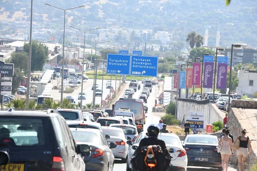 Tatile gidecekler rezervasyona başladı! İndirim fırsatı