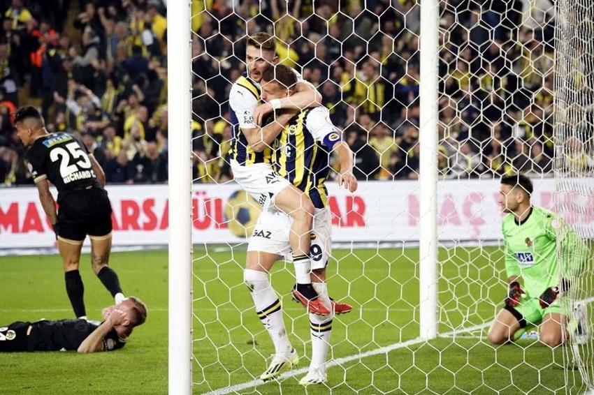 İsmail Kartal'a sert Dzeko eleştirisi!