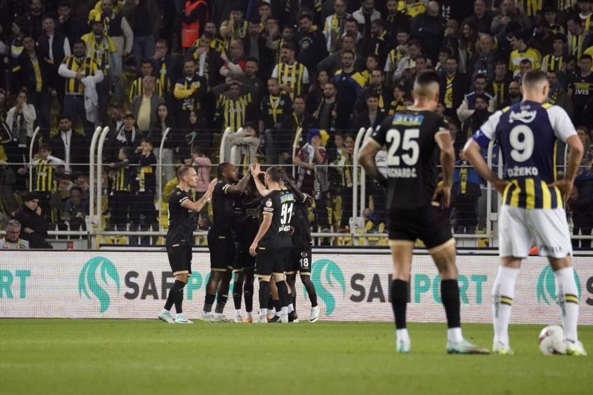 Tadic dayanamadı, patladı! Szymanski, Dzeko dedi yerin dibine soktu: Neden çıkardın?