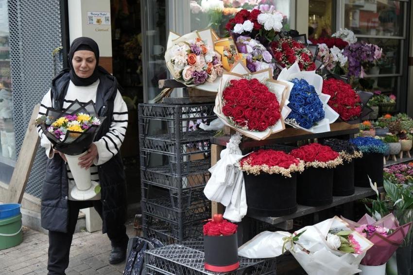Aşıklara kötü haber! Sevgililer Günü'nü kutlamak isteyenler 1000 lirayı gözden çıkaracak