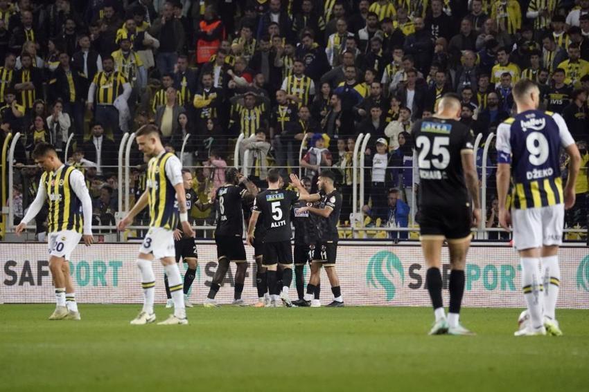 Ali Koç'a söylesin! İsmail Kartal şimdi yandı, artık şansı yok; Dzeko, Tadic, Livakovic...