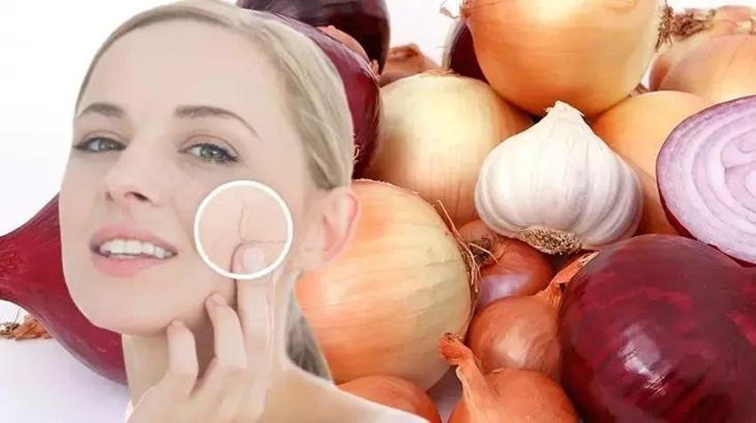 A, C, E vitaminleriyle yaşlanmaya karşı tek başına savaşıyor! Her yemeğe bir çimdik dökün: 25 farklı antioksidan içeriyor!