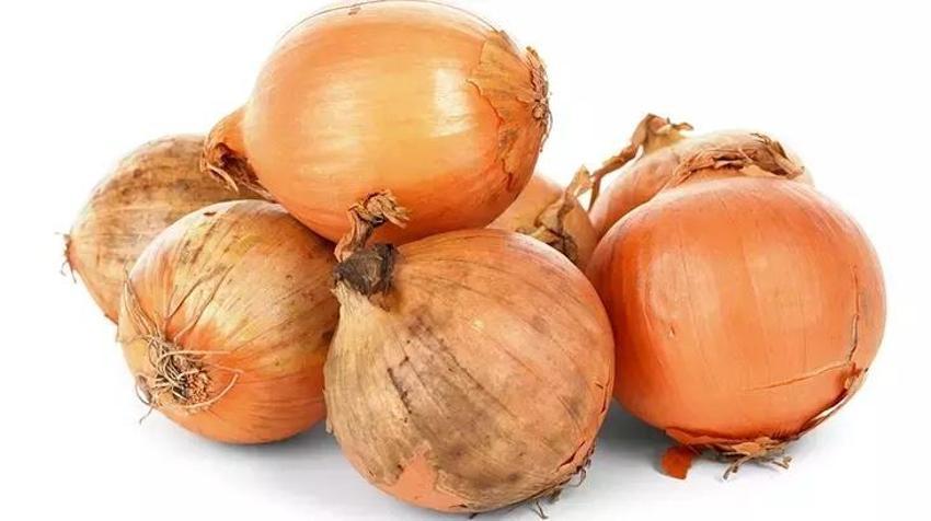 A, C, E vitaminleriyle yaşlanmaya karşı tek başına savaşıyor! Her yemeğe bir çimdik dökün: 25 farklı antioksidan içeriyor!