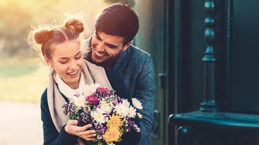 Erkek sevgiliye uzun sevgililer günü mesajı ve 14 Şubat erkek sevgiliye sözler! Erkek sevgiliye 14 Şubat mesajları seçenekleri 
