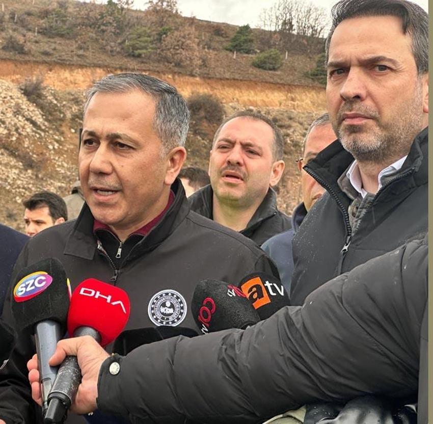 Erzincan'da altın madeninde toprak kayması! Bakan Yerlikaya: 9 kişiye ulaşılamıyor